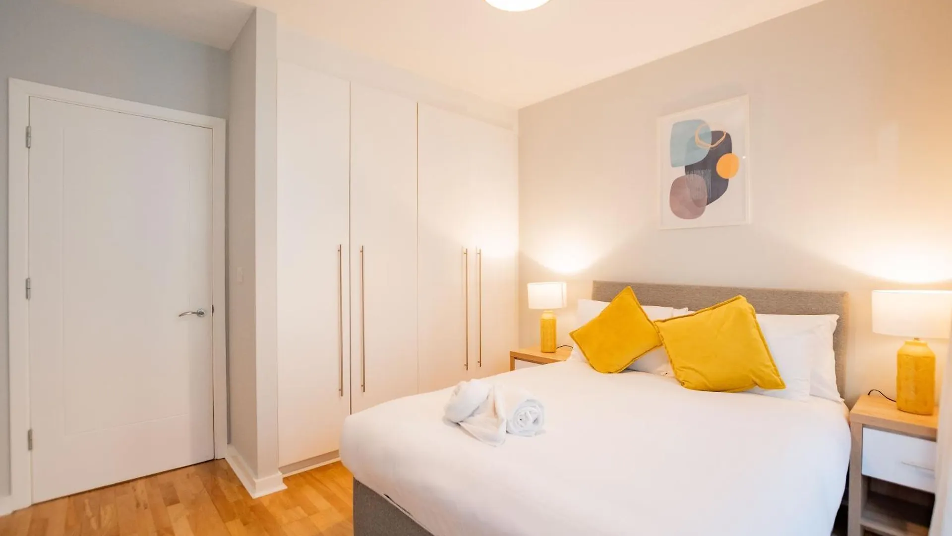 Bright & Modern Dublin City Stay אירלנד