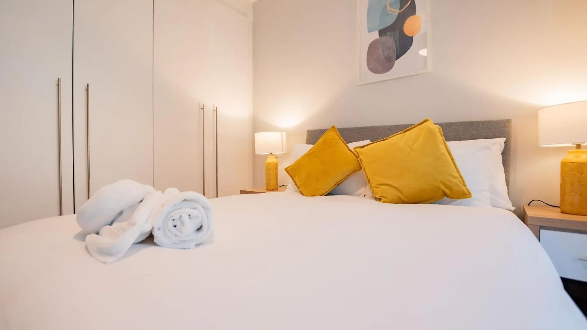 דירה Bright & Modern Dublin City Stay אירלנד